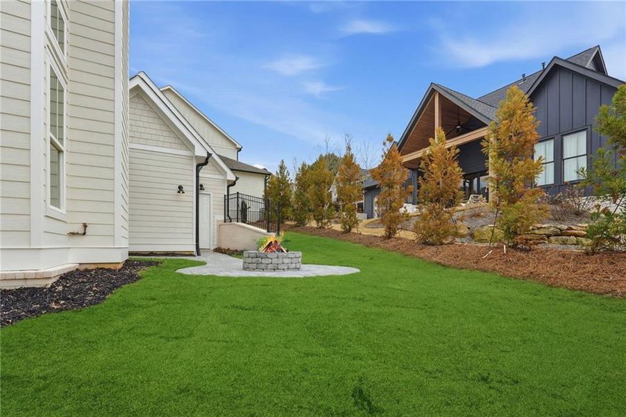 Exterior details and patio area of a home in , Dawsonville (Image 28).