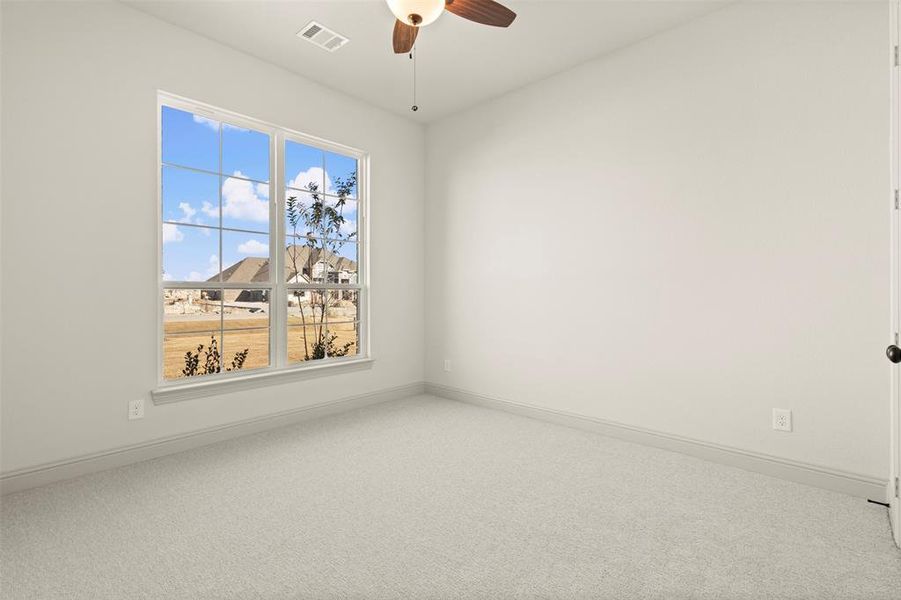 Spacious, unfurnished interior of a new home in Levante - 1 Acre Lots, Waxahachie (Image 18). Spacious, unfurnished interior of a new home in Levante - 1 Acre Lots, Waxahachie (Image 18).