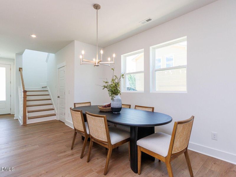 017-1280x960-dining-room 017-1280x960-dining-room