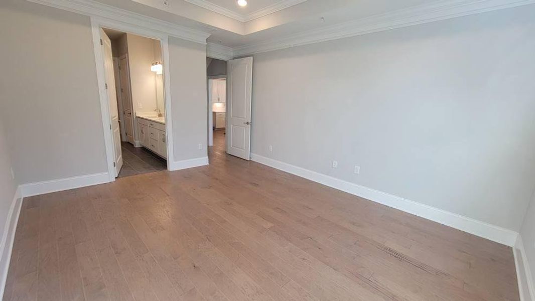 Spacious, unfurnished interior of a new home in The Reserve at Bells Ferry, Kennesaw (Image 18).