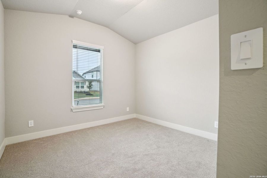 Spacious, unfurnished interior of a new home in Estancia Ranch - Classic Series, San Antonio (Image 27).