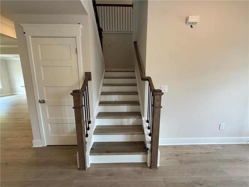 Spacious, unfurnished interior of a new home in Ponderosa Farms Estates, Gainesville (Image 40).
