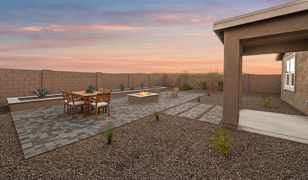 Representative exterior details of a home built from the Mariposa - C40M by D.R. Horton in Entrada Del Toro at Rancho Sahuarita, Sahuarita (Image 30).