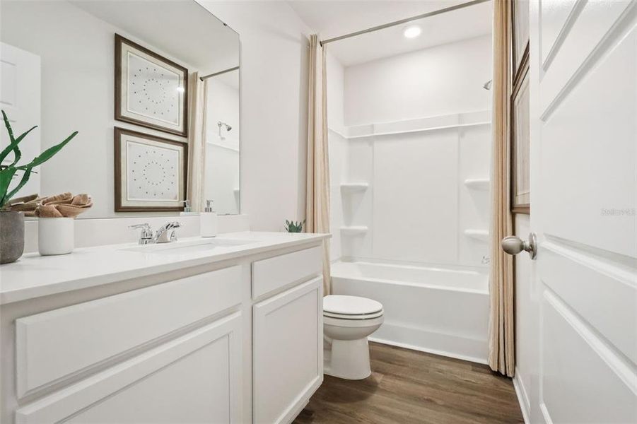 Furnished interior view inside a new home in , Davenport (Image 24).