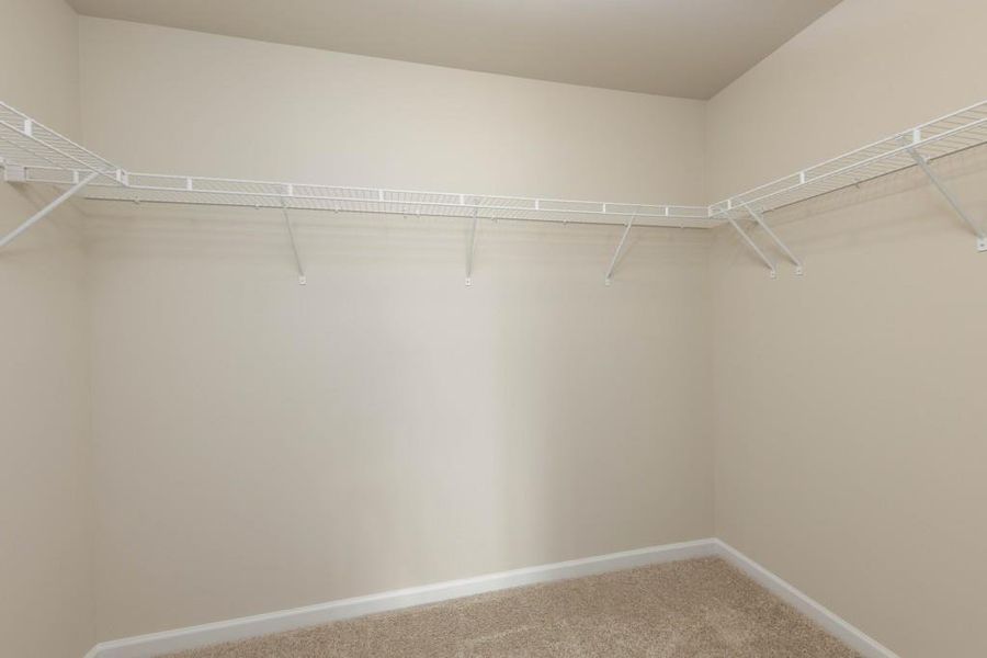 Spacious, unfurnished interior of a new home in Red Bird Manor, Jefferson (Image 13).