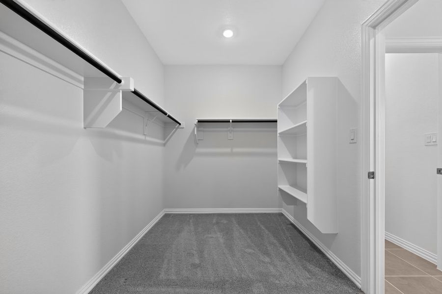 Spacious, unfurnished interior of a new home in Parks at Foster Crossing, Anna (Image 20).