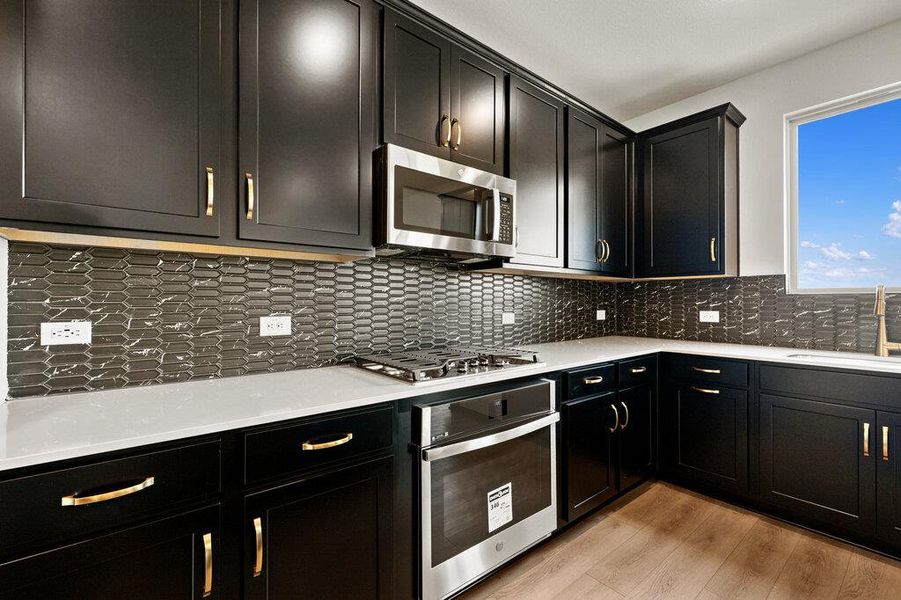 Furnished interior view inside a new home in Patterson Ranch, Georgetown (Image 13). Furnished interior view inside a new home in Patterson Ranch, Georgetown (Image 13).