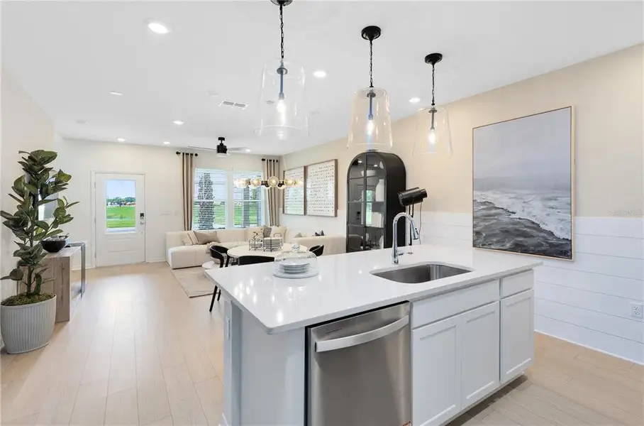 Furnished interior view inside a new home in Tohoqua, Kissimmee (Image 7). Furnished interior view inside a new home in Tohoqua, Kissimmee (Image 7).