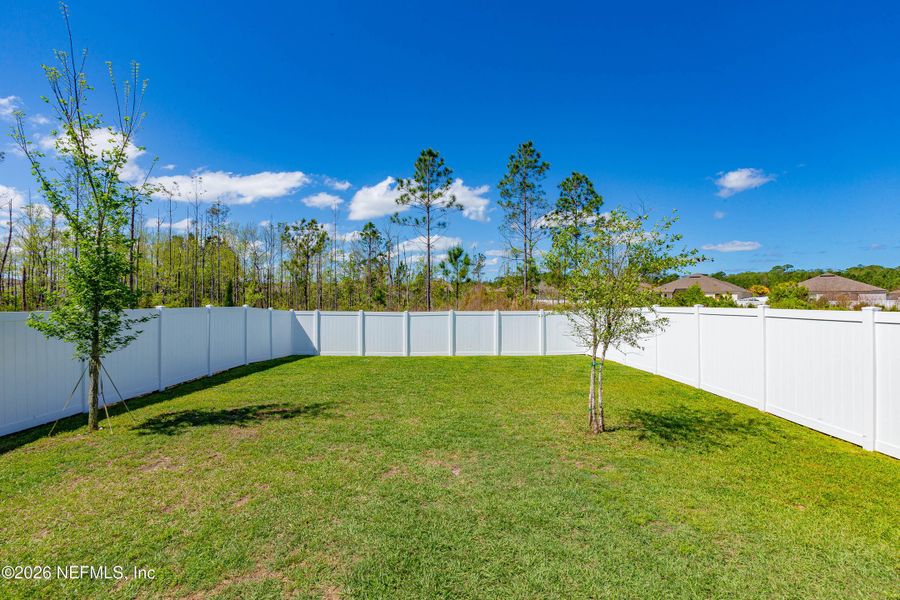 Exterior details and patio area of a home in , Green Cove Springs (Image 25).
