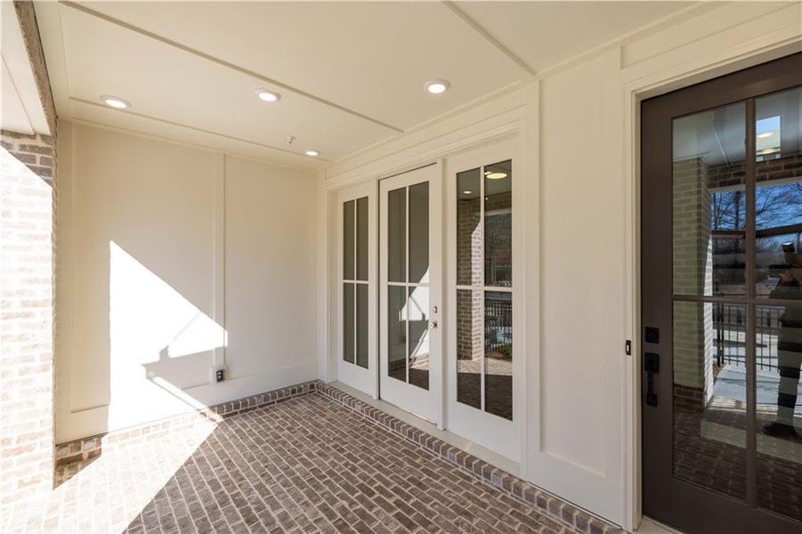 Spacious, unfurnished interior of a new home in Ecco Park, Alpharetta (Image 23).