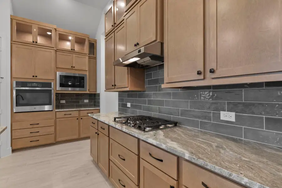 **Photos are representative of the floor plan and not of the actual home** **Photos are representative of the floor plan and not of the actual home**