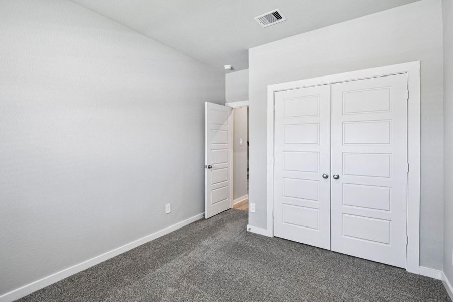 Photo is not of the actual home but is an inspirational photo of builder’s model home and may depict options, furnishings, and/or decorator features that are not included. Photo is not of the actual home but is an inspirational photo of builder’s model home and may depict options, furnishings, and/or decorator features that are not included.