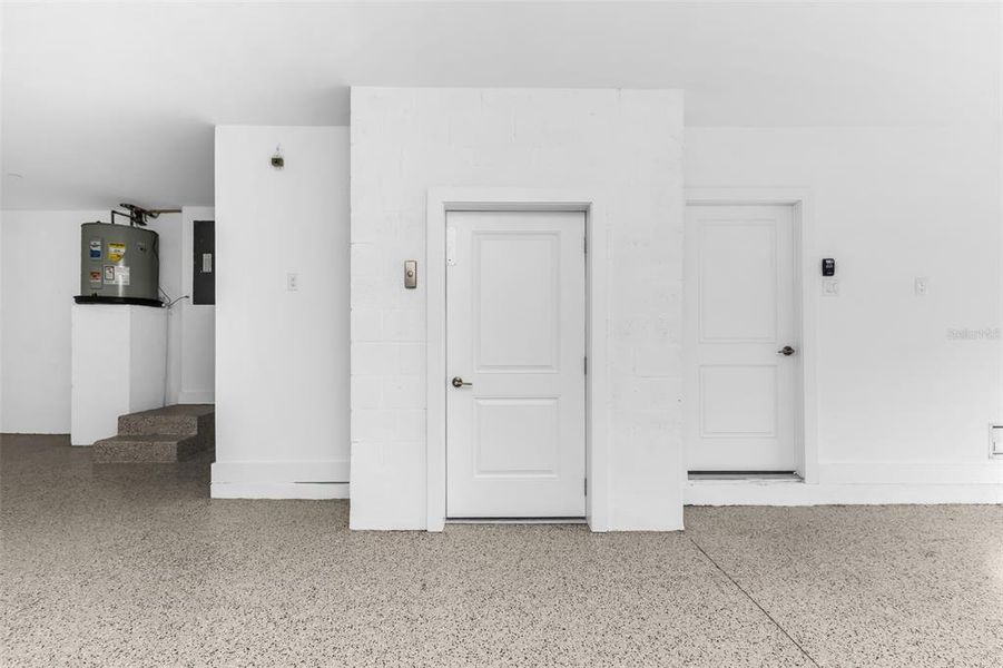 Spacious, unfurnished interior of a new home in , Punta Gorda (Image 32).