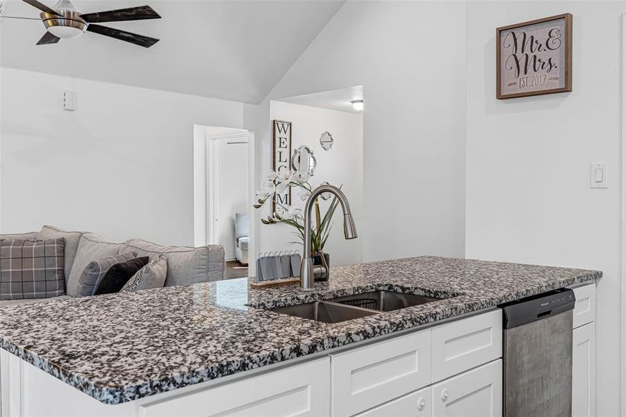 Close-up of interior finishes inside a home in , Granbury (Image 21).