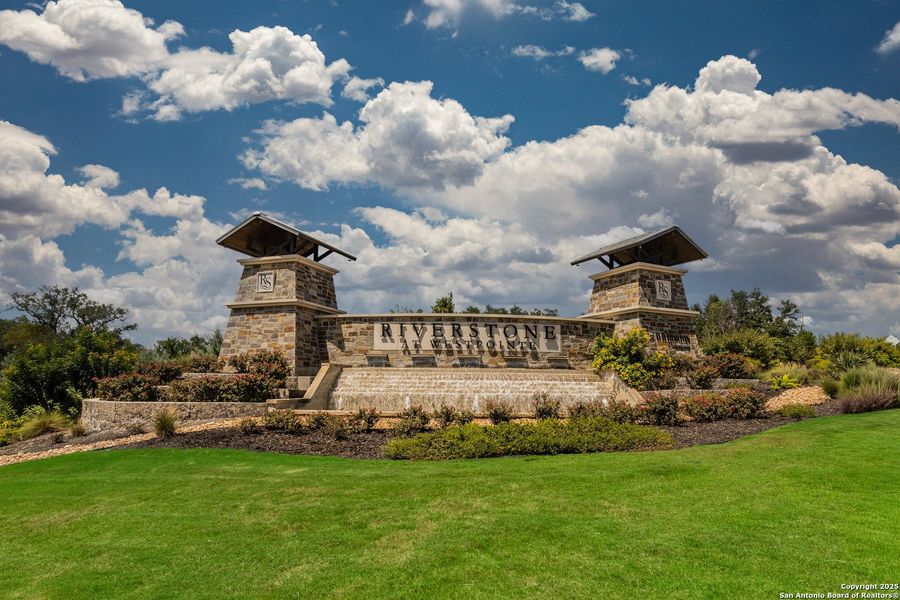 Front exterior of a new home in , San Antonio, TX, highlighting curb appeal (Image 19). Front exterior of a new home in , San Antonio, TX, highlighting curb appeal (Image 19).