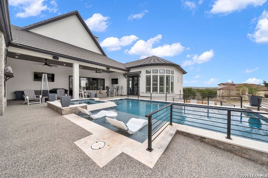 Exterior details and patio area of a home in , New Braunfels (Image 33).