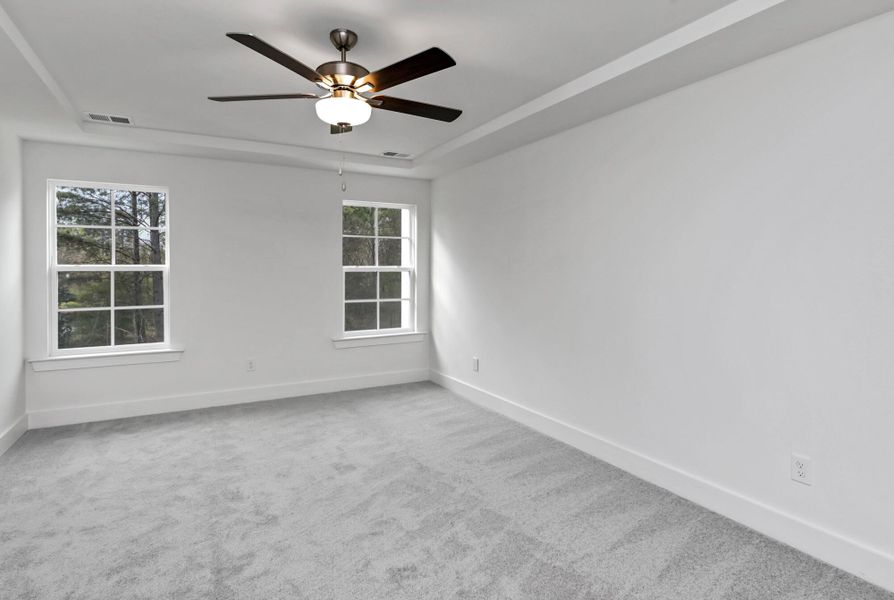 Spacious, unfurnished interior of a new home in Lake Carolina Townhomes, Columbia (Image 36).