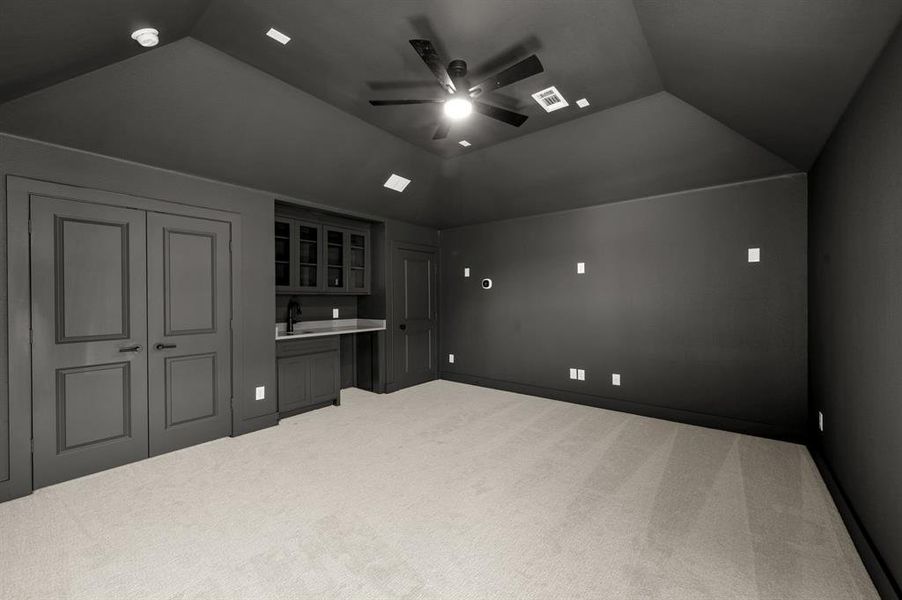 Spacious, unfurnished interior of a new home in Shady Valley Estates, Midlothian (Image 24).