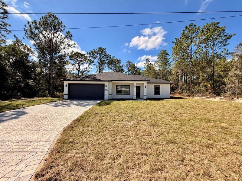 Exterior details and patio area of a home in , Citrus Springs (Image 21). Exterior details and patio area of a home in , Citrus Springs (Image 21).