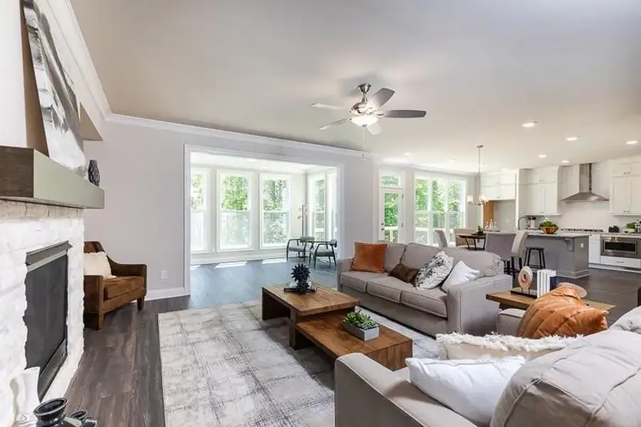 Furnished interior view inside a new home in Aberdeen, Hoschton (Image 34).