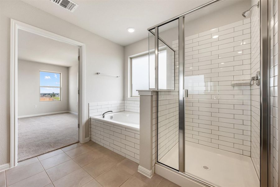 Representative images and renderings are for illustrative purposes. Actual structural options and design finishes of home may vary. Representative images and renderings are for illustrative purposes. Actual structural options and design finishes of home may vary.