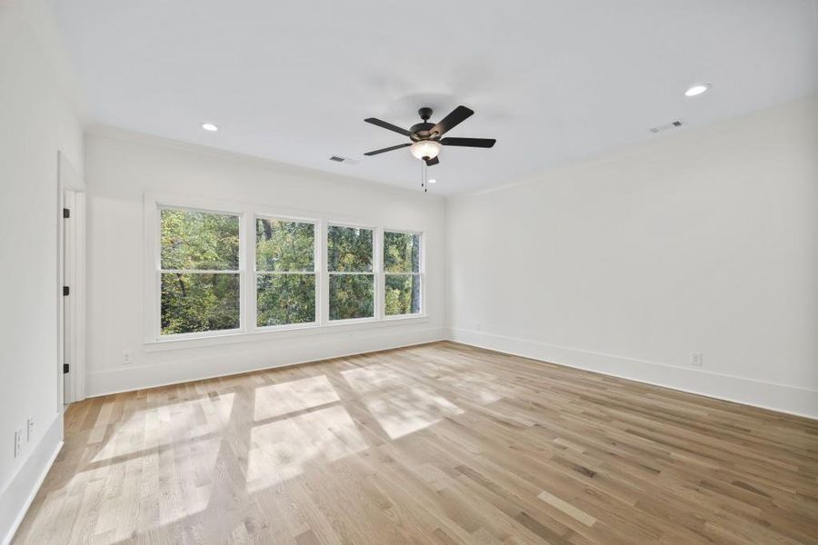 Spacious, unfurnished interior of a new home in , Madison (Image 39).