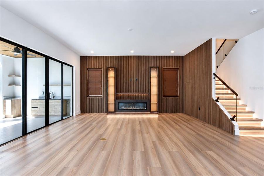 Image 82 of a home in .