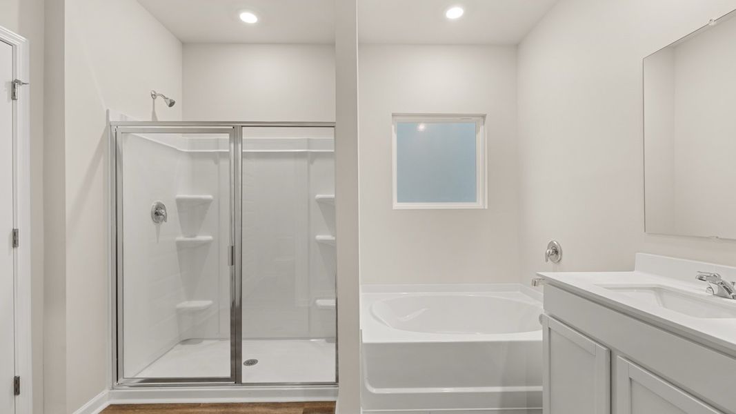 Furnished interior view inside a new home in Twin Lakes, Hoschton (Image 10).