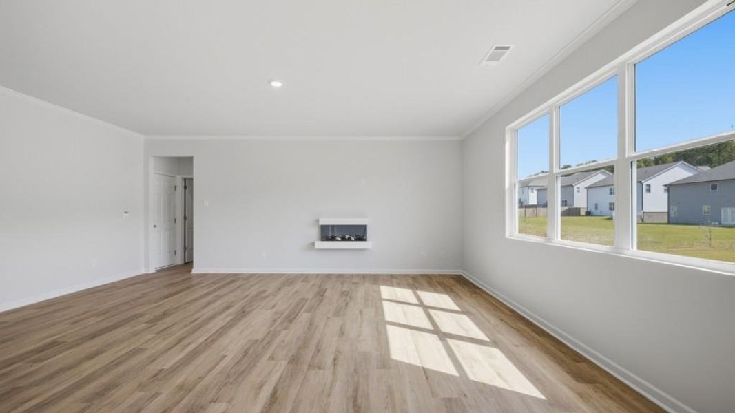 Spacious, unfurnished interior of a new home in Hamptons at Riverwood South, Dallas (Image 33).