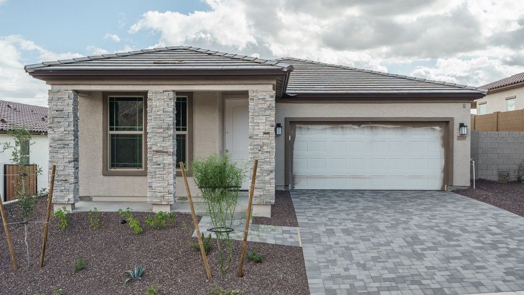 Representative exterior details of a home built from the Pleasant by William Ryan Homes in The Ridge at Sienna Hills, Buckeye (Image 3).
