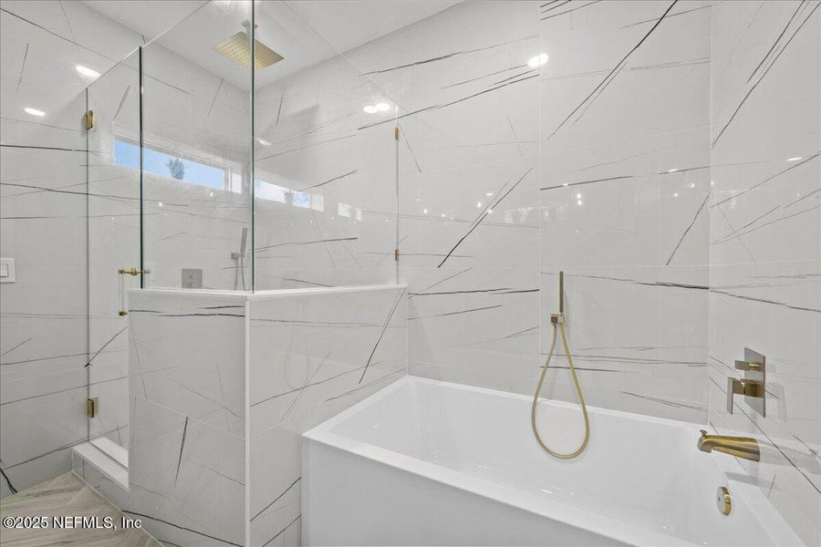 Close-up of interior finishes inside a home in , Jacksonville (Image 22).