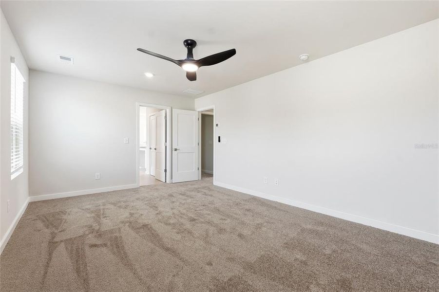Spacious, unfurnished interior of a new home in Fern Dale, Fairburn (Image 26).