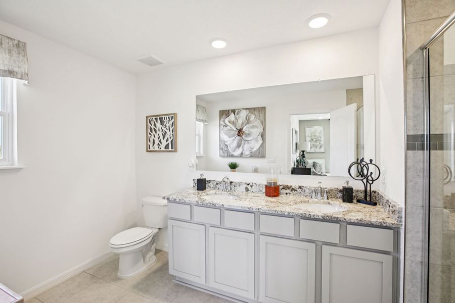 Furnished interior view inside a new home in Oak Creek Preserve, Lakeland (Image 33). Furnished interior view inside a new home in Oak Creek Preserve, Lakeland (Image 33).