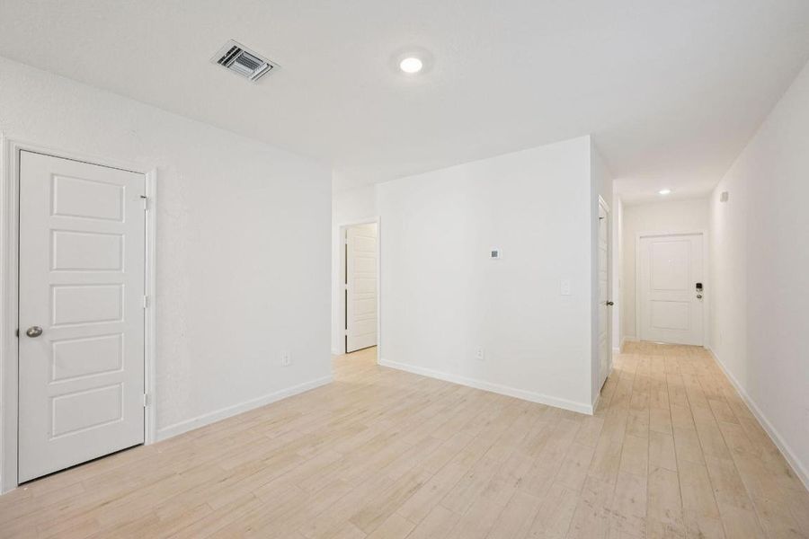 14312 New Dawn Rd (41) 14312 New Dawn Rd (41)