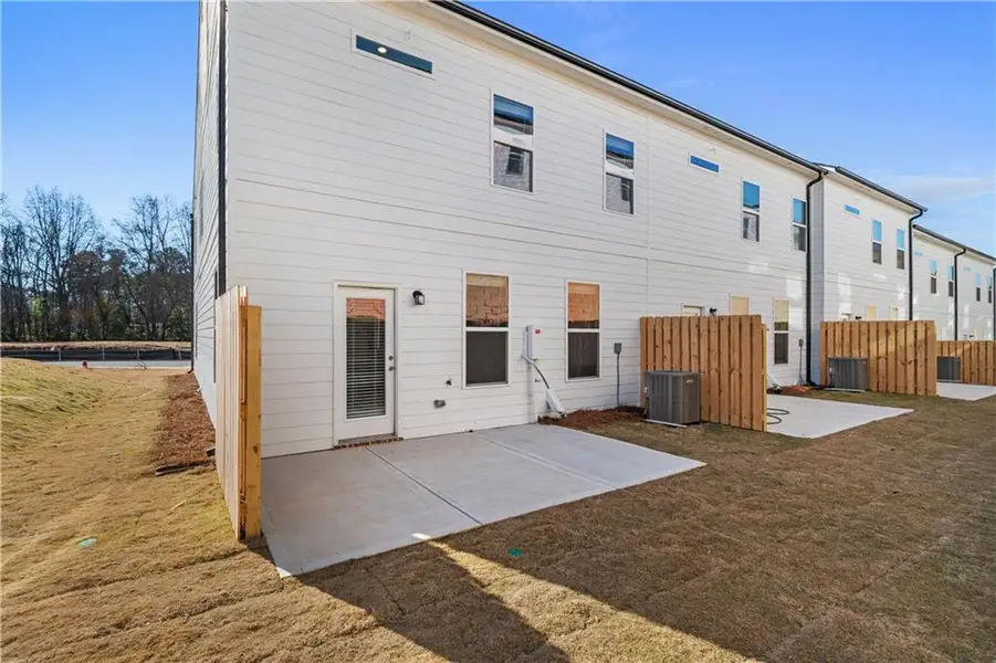 Exterior details and patio area of a home in Auburn Ridge, Riverdale (Image 3).