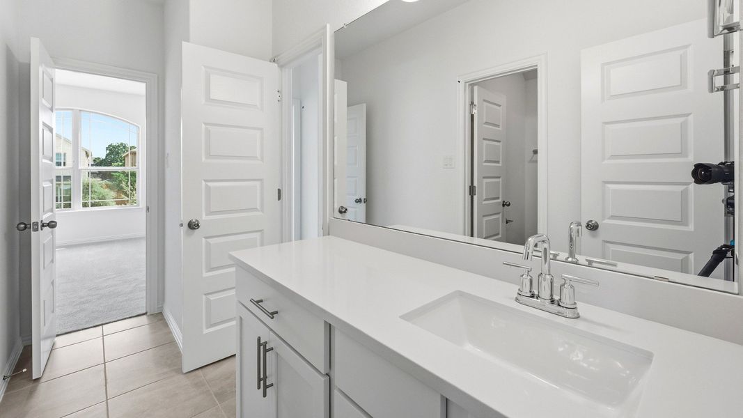 Furnished interior view inside a new home in Oaks at San Gabriel, Georgetown (Image 10).