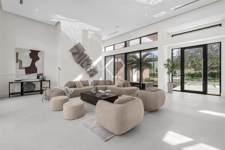 Community amenities in , Miami (Image 48). Community amenities in , Miami (Image 48).