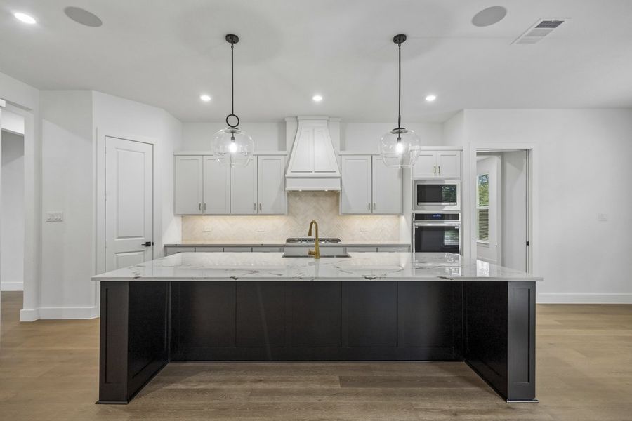 Representative furnished interior of a home built from the The Cedarcrest by Lillian Custom Homes in The Arbors Midlothian, Midlothian (Image 8).