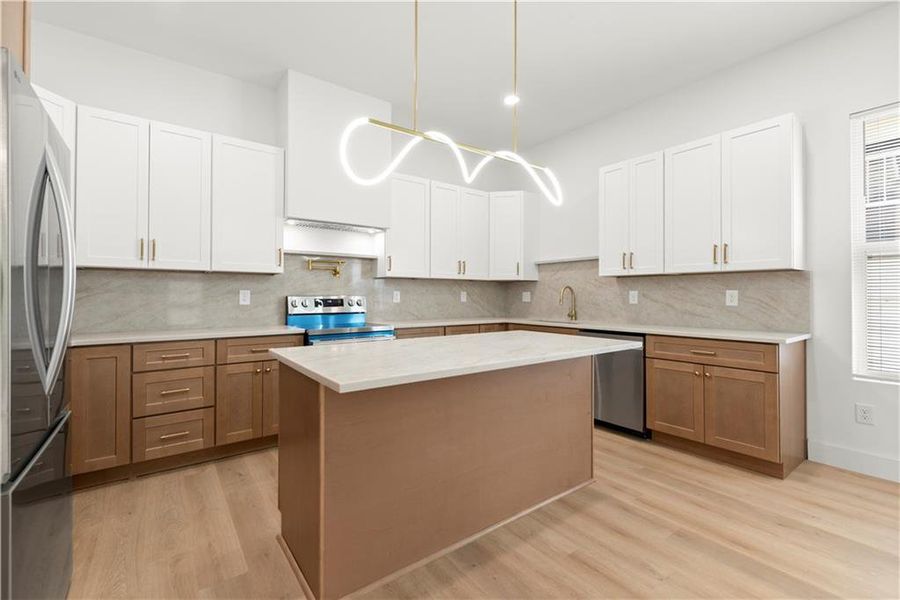 Furnished interior view inside a new home in , Atlanta (Image 16).