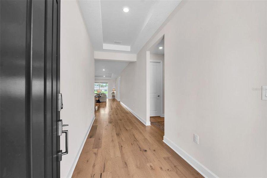 Spacious, unfurnished interior of a new home in , Wesley Chapel (Image 22).