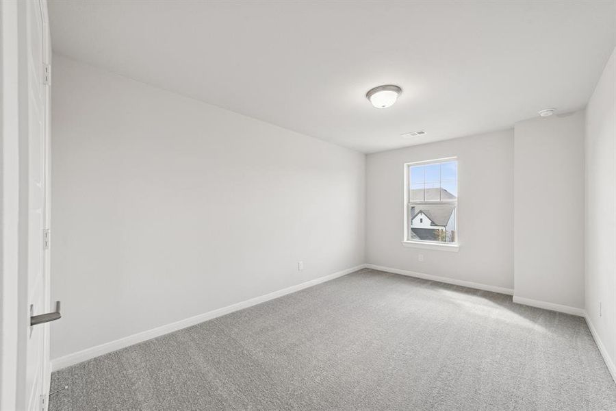 Spacious, unfurnished interior of a new home in Sandbrock Ranch, Aubrey (Image 25).