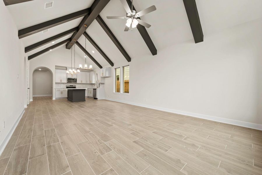 Representative image. Features, specifications, selections and colors may vary. Representative image. Features, specifications, selections and colors may vary.