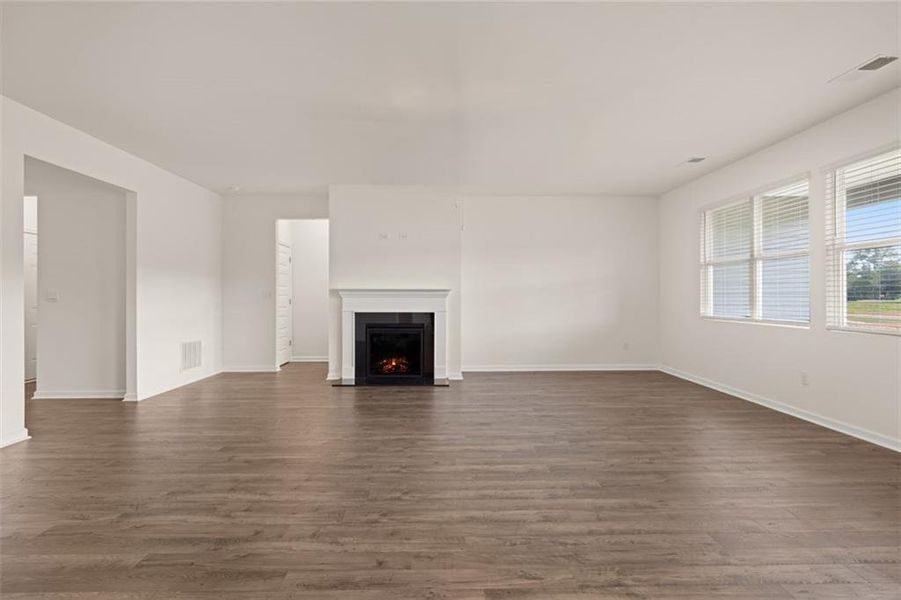 Spacious, unfurnished interior of a new home in Preserve at Dove Creek, Statham (Image 39).