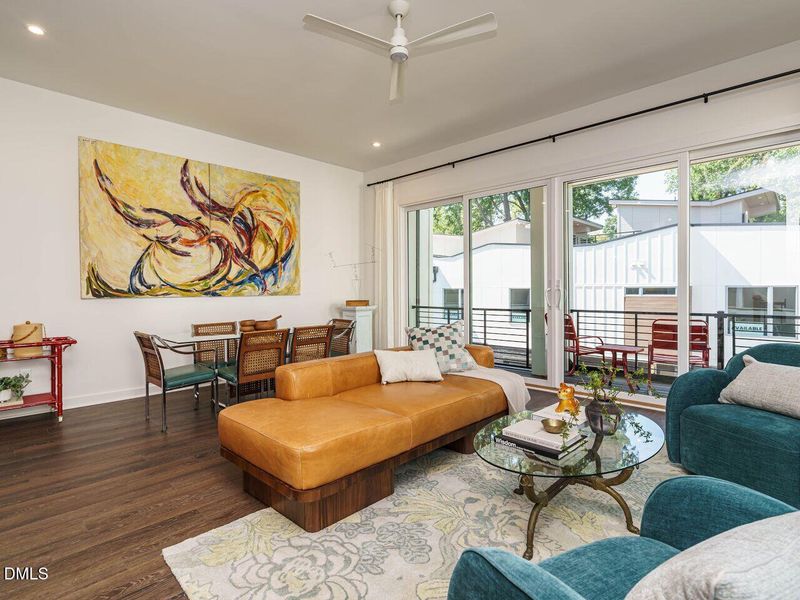 012-1280x960-living-dining