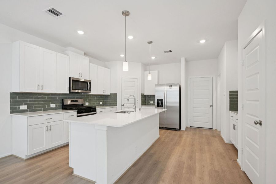 Furnished interior view inside a new home in Kemah Crossing - City Series, Kemah (Image 10).