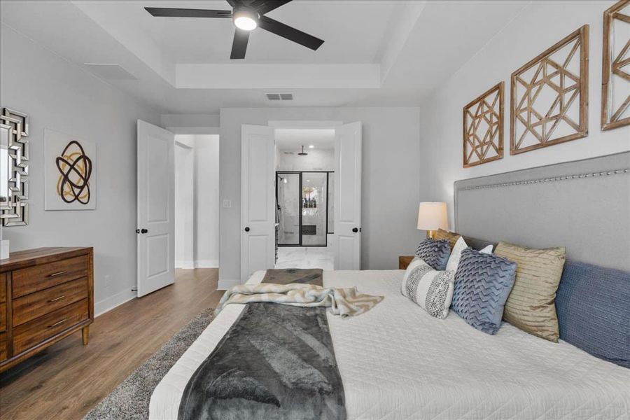 Furnished interior view inside a new home in 6 Creeks, Kyle (Image 30). Furnished interior view inside a new home in 6 Creeks, Kyle (Image 30).