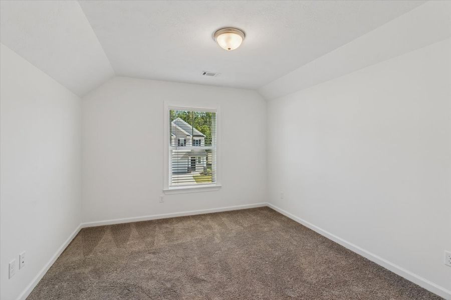 Spacious, unfurnished interior of a new home in Tillery Park, Grovetown (Image 23). Spacious, unfurnished interior of a new home in Tillery Park, Grovetown (Image 23).