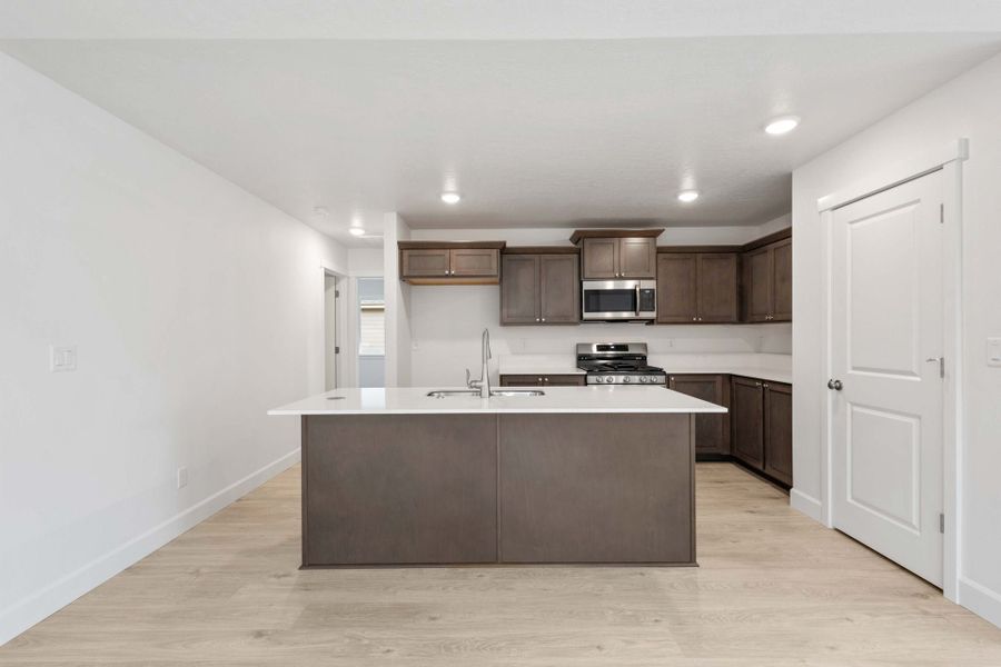 Representative furnished interior of a home built from the Alder by MonteVista Homes in IronHorse, Prineville (Image 3).