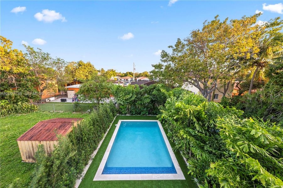 Community amenities in , Miami (Image 35).