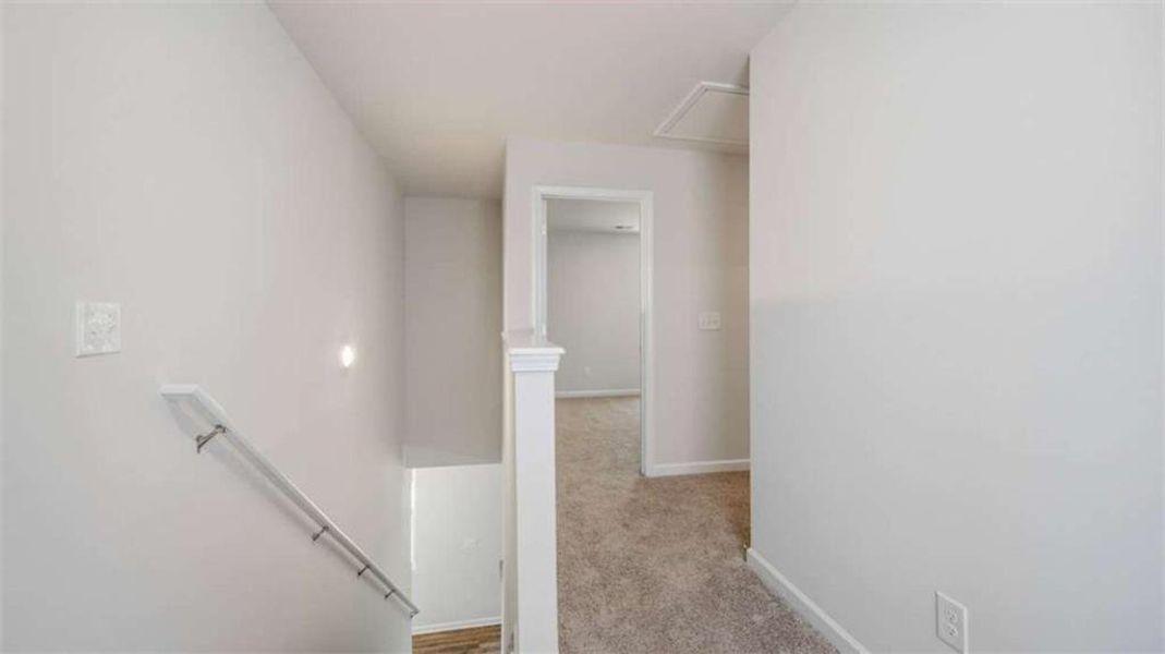 Spacious, unfurnished interior of a new home in Shoal Creek, Hampton (Image 17).